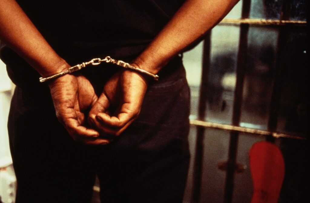 HANDCUFF-2