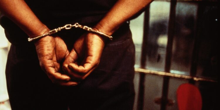 HANDCUFF-2