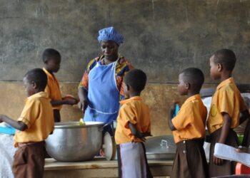 school-feeding-1