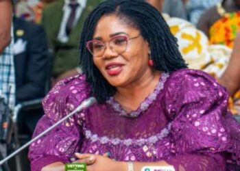 122202522604-23041q5dcx-agnes-naa-momo-lartey-2