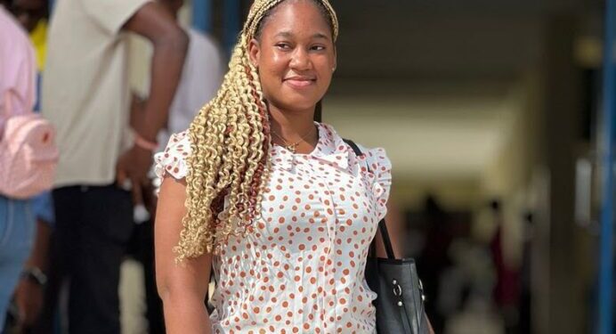 15679